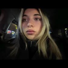 @veronicabeard 🎟️