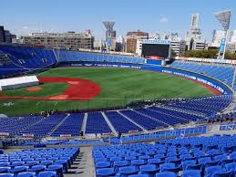 横浜スタジアム 座席