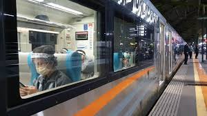 Wikipedia tidak bertanggung jawab atas validitas data yang terdapat dalam jadwal perjalanan kereta api. Begini Cara Traveling Naik Kereta Api Di Masa Covid 19 Okezone Travel