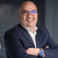 300+ "Amr Kamel" profiles