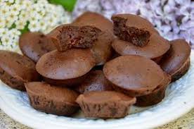 Des Petites Bouchees Au Chocolat Ultra Simple Et Ultra Rapide A Preparer A Servir Sur Un Buff Recette Cafe Gourmand Petits Gateaux Chocolat Idee Cafe Gourmand