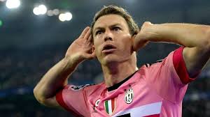 Full squad information for juventus, including formation summary and lineups from recent games, player profiles and team news. Monchengladbach Held By Ten Man Juventus Uefa Champions League Uefa Com