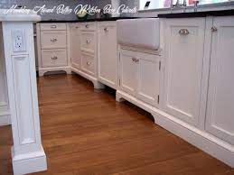 Moulding Around Bottom Of Kitchen Base Cabinets Kitchen Base Cabinets Kitchen Cabinets That Look Like Furniture Kitchen Cabinets Trim