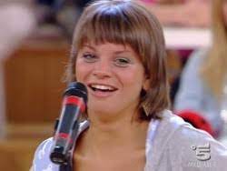 Alessandra amoroso nasce a galatina, in provincia di lecce, il giorno 12 agosto dell'anno 1986. Amici 30 Ottobre 2008 Alessandra In Crisi Leonardo Chiarisce Con La Celentano Pamela Interrogata Mondoreality