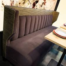 Banquette 50\'s, droite entièrement garnie, revêtement au choix. Banquette Pour Restaurant Cafe Largo Collinet