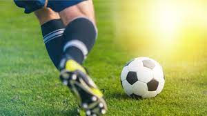 The goal is to kick a ball into a goal and beat the opponet. Trofeos Medallas Y Premios Futbol Deportes Y Aire Libre Hyacinthaneke Com
