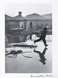 Derriere La Gare Saint Lazare Pont De L Europe Paris By Henri Cartier Bresson Bresson Henri Cartier Bresson Minimalist Photography