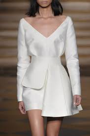 Emilia Wickstead At London Fashion Week Spring 2015 Details Runway Photos In 2020 Runway Fashion Couture Spring Outfits Classy White Cocktail Dress