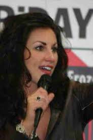 Photo Gallery: Danielle Peck At The Brainerd Wal-Mart