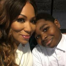 Da'dra Crawford Greathouse