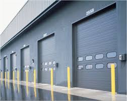 pin van overhead door company of kearn op https overheaddoorkearney com industriele woonkamers industrieel huis industriele interieurs