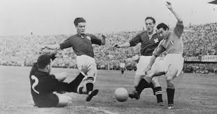 Il a cr�� en d�cembre 1992 et mis en service en ao�t 1993. Campionatul Mondial De Fotbal ElveÅ£ia 1954