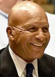 NIU to award honorary doctorate May 13 to Illinois Secretary of State Jesse  White