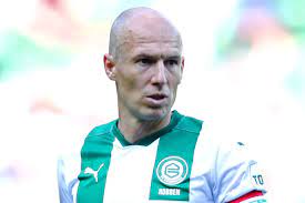 Он играет на позиции правый вингер. Robben Open To Playing At Euro 2020 With Netherlands After Bagging Two Assists For Groningen Goal Com