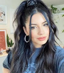 7 Easy Hairstyles For Long Hair A Celeb Stylist Loves Who What Wear