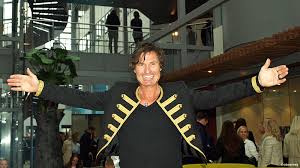 At age 12, he was selling strawberries in his local. Nordic Choice Hotels Og Petter Stordalen Best I Sverige Dfly