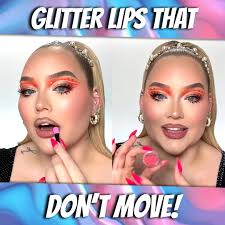 Glitter Lips That Don't Move!