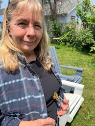 Sharing artwork of birds in the BIRDS & BUTTERFLIES community