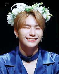 Victon Seungsik Bias Korea Idol Kpop Victon Kpop Aesthetic Flower Boys