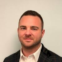 Kelly Savarese's Instagram, Twitter & Facebook