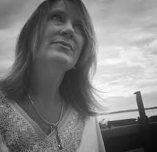 Gina Stratton's Instagram, Twitter & Facebook