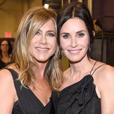 Aug 10, 2021 · jennifer aniston and david schwimmer are rumored to be dating. Friends Jennifer Aniston David Schwimmer Uberraschen Mit Gestandnis Gala De