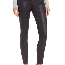 Topshop's petite section is notable for its size, so you never have to feel limited by the selection (unfortunately, such is the case with most other retailers' petite sections). The Best Petite Designer Jeans Brands