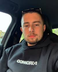 DJ Connor G (@djconnorg) • Facebook