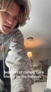 eli.berg_ (@eli.berg_)