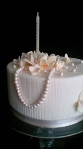 70th Birthday Cake Ideas For Mom 70th Birthday Cake With Pearls 70th Birthday Cake Vintage Birthday Cakes Birthday Cakes For Women