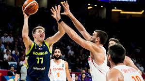 That the mavericks would have little trouble dispatching the shorthanded warriors wednesday night was a forgone conclusion — the warriors' starting lineup. Basketball Em Diamant Des Europaischen Basketballs Archiv