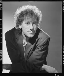 Alain Souchon 1987 Par Harcourt Harcourt Photo En Noir Studio Harcourt
