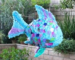 Fabriquer Une Pinata Plus De 80 Projets Sympas A Realiser Soi Meme Pinata Comment Fabriquer Une Pinata Anniversaire Plage