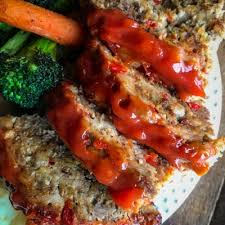 Mix all ingredients in a large mixing directions mix all ingredients together, form into a loaf, and place on a roasting pan that has been sprayed with nonstick cooking spray. The Best Meatloaf The Skinnyish Dish