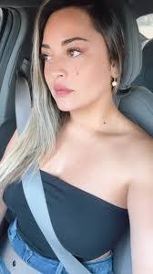 Viviana Pimentel's Instagram, Twitter & Facebook