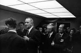 I believe this took place aboard air force one prior to takeoff. Trip To Texas Swearing In Ceremony Aboard Air Force One Lyndon B Johnson Lbj As President Jfk Library