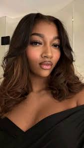 This shot was so beautiful 🔥🔥🔥🔥 Angel Reese