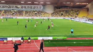 L'inizio deludente del monaco in ligue 1 (l1) (1 pareggio, 1 sconfitta) potrebbe essere compensato qui se riuscisse a cominciare con con successo il tentativo di tornare nella fase a gir. Rixhzidf90y4um