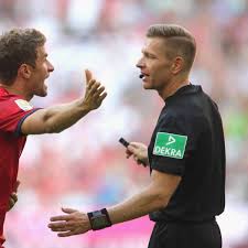 League, teams and player statistics. Schiedsrichter Tobias Welz Leitet Dfb Pokal Finale Bayern Leverkusen