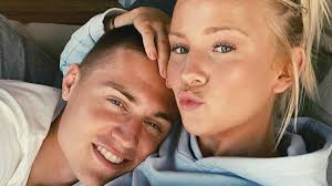 Hnl i više od 5000 natjecanja u preko 30 sportova diljem svijeta) na rezultati.com stranici! Bologna Intervista Doppia A Mattias Svanberg E Alice Magnusson La Gazzetta Dello Sport
