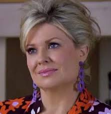 Marilyn Chambers (Home and Away)