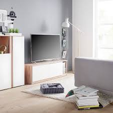 Bon nombre de nos meubles tv sont en bois. 10 Meubles Tv Blancs Pour Un Interieur Lumineux Et Moderne Blog But