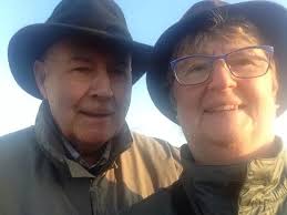 The incredibly moving gesture from heartbroken nurses to grieving family of  coronavirus patient