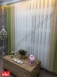 Mekanik perde üretiminde, on yılı aşkın süredir hizmet vermekteyiz. Dikey Zebra Perde Brillant Yesil Vizon Modeli Sezerler Perde