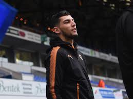 Los wolves, sin prisa para negociar por rafa mir salvo oferta irrechazable, el conjunto inglés esperará a que pasen los juegos olímpicos, a los que mir apunta, para ver si se. Wolves Eyeing Rafa Mir S Revival Ahead Of Summer Decision Express Star