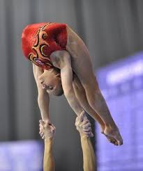 Does Sofie Dossi Have A Spine Yes Or No 2008 Acrobatic Gymnastics World Championships Women Pair Gbr Katie Axten And Elizabeth Olivier Acrobatic Gymnastics Gymnastics World Amazing Gymnastics
