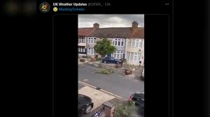 Homes have been damaged and flash floods reported after an apparent tornado in barking, east the metropolitan police's barking and dagenham twitter account said: 2xrk1pcph3sxem