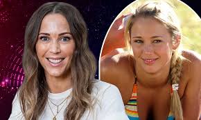 Heidi klum cheers germany's soccer team in seriously cropped top june 15, 2021, 1:58 p.m. Actress Bec Hewitt Wants To Push Herself With A Bad Girl Tv Comeback Daily Mail Online