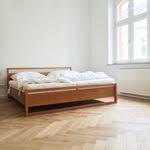 Altbau Mit 310 Cm Deckenhohe Fischgratparkett Helle Eiche Breiter Stab 590 Mm X 100 Mm Mit Umlaufender Fase Geolt Kr Helle Eiche Altbau Altbau Parkett