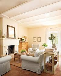 The best destination, in this regard, can be the nearby antique or auction shops. 34 Adorable And Romantic Provence Living Rooms Digsdigs